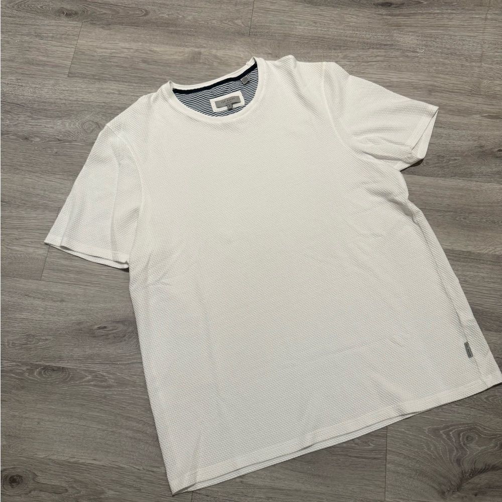 Ted Baker White Short Sleeve Tee with Crew Neck